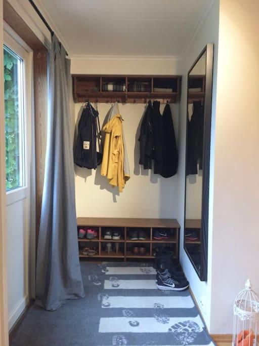 Apartamento Cosy Flat For 4 Persons Kristiansand Exterior foto
