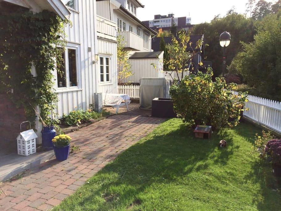 Apartamento Cosy Flat For 4 Persons Kristiansand Exterior foto